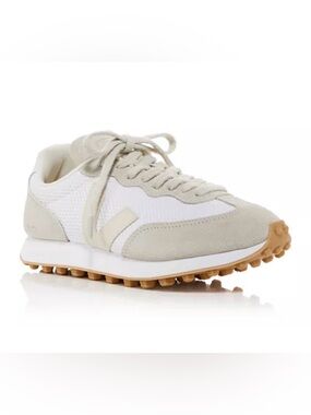 Veja Rio Branco Sneakers